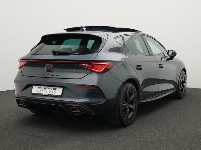 Cupra Leon 1.4 245 pk DSG e-Hybrid VZ Performance | Panoramadak | Supersport stuur | Adaptief sportonderstel | Stuur-/stoelverwarming