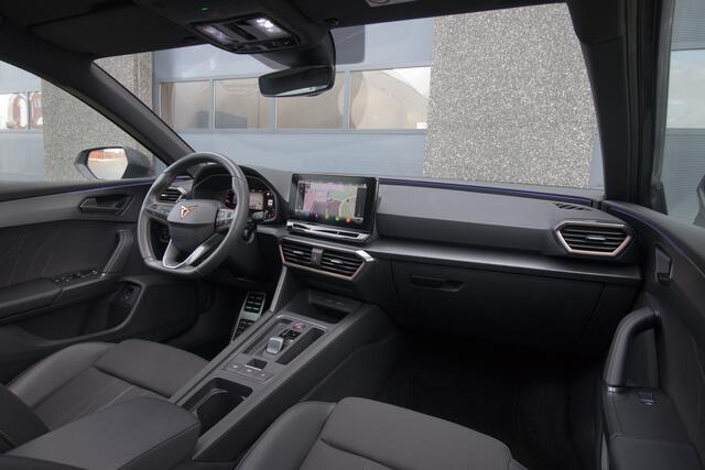 Cupra Leon 1.4 e-Hybrid VZ Copper Edition | PHEV | 245 PK | Pano | Nardo | Virtual | Sfeer | 19 Inch | Led | Keyless | 1 Eigenaar | Dealer Onderhouden | Garantie