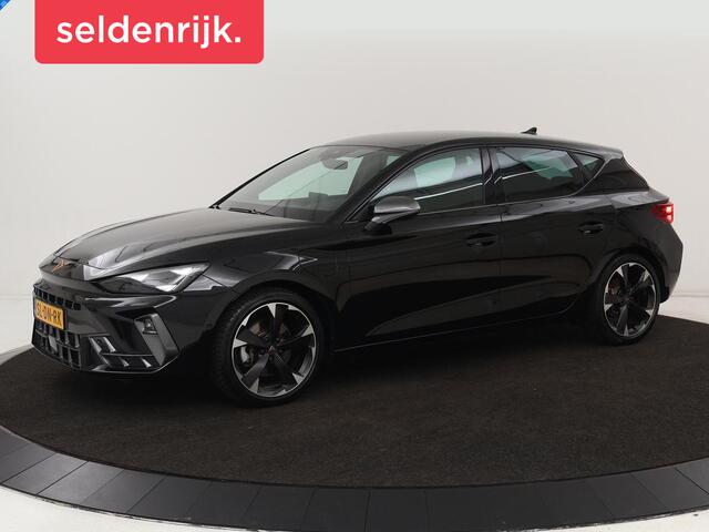 Cupra Leon 1.5 TSI e-Hybrid | Stoel & stuurverwarming | Camera | Adaptive cruise | Carplay | Sportstoelen | Park Assist | Sfeerverlichting | Keyless | PHEV