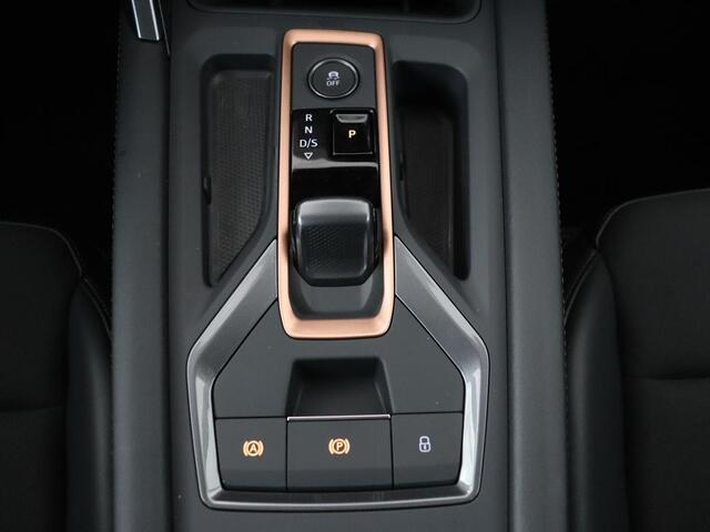 Cupra Leon 1.5 TSI e-Hybrid | Stoel & stuurverwarming | Camera | Adaptive cruise | Carplay | Sportstoelen | Park Assist | Sfeerverlichting | Keyless | PHEV
