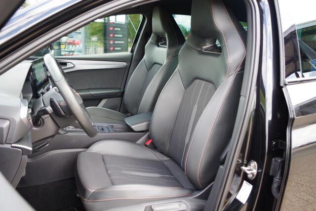 Cupra Leon 1.4 e-Hybrid VZ 245 PK Adrenaline, Winterpakket, Keyless, Kuipstoelen, Camera
