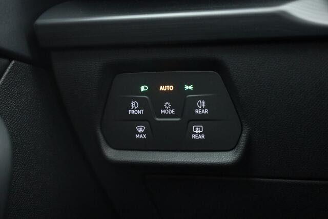 Cupra Leon 1.4 e-Hybrid VZ 245pk | Pano | Camera | Adapt. Cruise | Keyless | Stoel- Stuurverw.