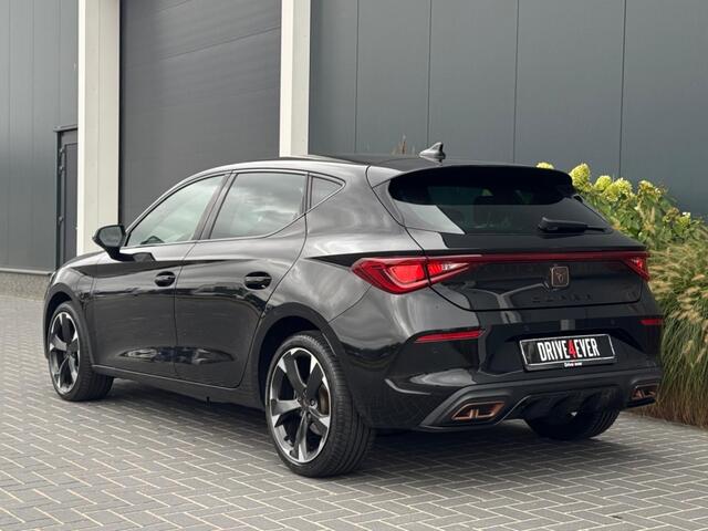 Cupra Leon 1.4 e-Hyb Black Ed. VZ 245pk NAVI ACC ECC PDC LEDER SPORTVELGEN