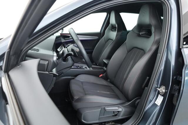 Cupra Leon 1.4 e-Hybrid 204pk | Adapt. Cruise | Camera | Apple CarPlay | Navi | Stoel- Stuurverw.