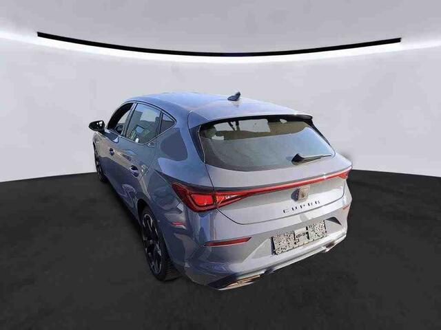 Cupra Leon 1.4 TSI eHybrid 204pk PHEV Adrenaline / Navigatie / Camera / Adaptive Cruise / Wordt Verwacht