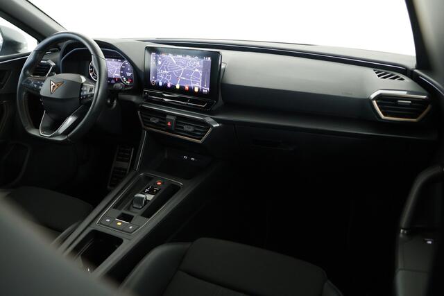 Cupra Leon 2.0 TSI VZ Performance 301PK / LED / Brembo / CarPlay / 19 inch