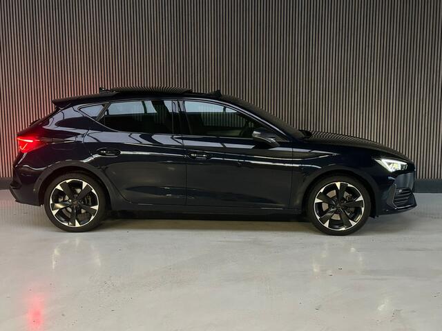 Cupra Leon 1.4 e-Hybrid VZ Copper Edition Pano | Camera | ACC | Ambient Light