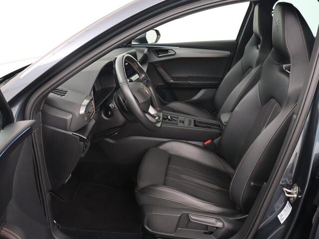 Cupra Leon 1.4 eHybrid VZ | 245pk | Trekhaak | Stoelverwarming | Adaptive cruise | Carplay | Navigatie | Stuurverwarming | Keyless | Full LED | Sportstoelen | PHEV | Plug In