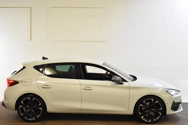 Cupra Leon 2.0 TSI VZ 300PK DSG PERFORMANCE CAMERA/LEDER/BEATS-AUDIO