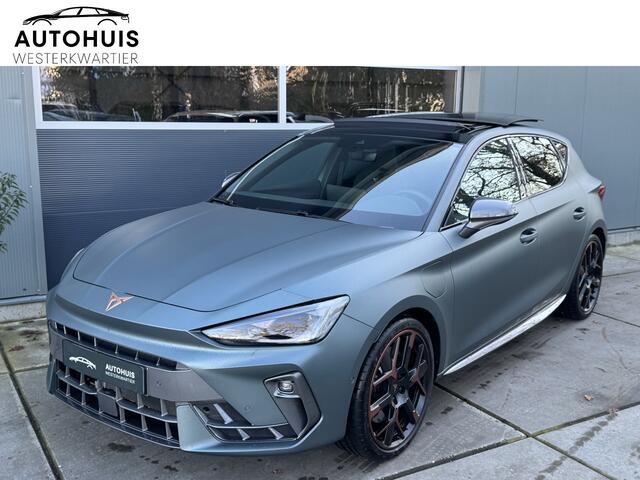 Cupra Leon 1.5 TSI e-Hybrid 272pk DSG VZ Extreme Panoramadak Schaalstoelen Sennheiser matte lak!