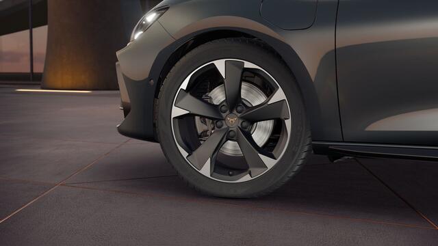 Cupra Leon 1.5 TSI e-Hybrid 204 6DSG Business | Achteruitrijcamera | Digitaal instrumentenpaneel (Virtual Cockpit) | Draadloze Apple CarPlay(TM), Android Auto(TM)