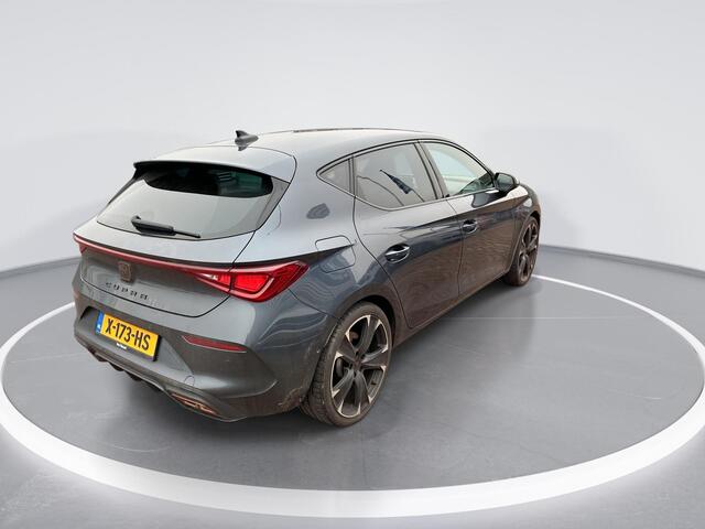 Cupra Leon 1.4 e-Hybrid 245pk DSG VZ Adrenaline · Camera · Apple/Android Car Play · Navigatie ·