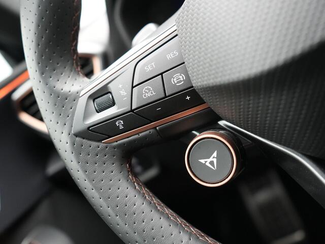 Cupra Leon 1.5 TSI e-Hybrid Business Plug In Hybrid 204pk PHEV | Alcantara Kuipstoelen Memory | Adaptive Cruise | Matrix LED | Virtual | Camera | Sfeerverlichting | Apple Carplay | 18"L.M |