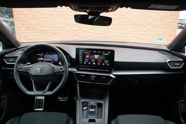 Cupra Leon 1.4 e-Hybrid VZ Business 245 PK + PERFORMANCE STOELEN / CAMERA / CARPLAY