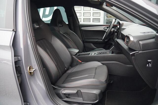 Cupra Leon 1.4 e-Hybrid VZ Business 245 PK + PERFORMANCE STOELEN / CAMERA / CARPLAY