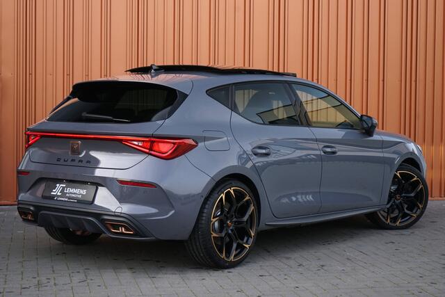 Cupra Leon 1.4 e-Hybrid VZ Chopper Edition 245PK Panodak ACC Leder Memory Carplay LED Camera Side VOL!