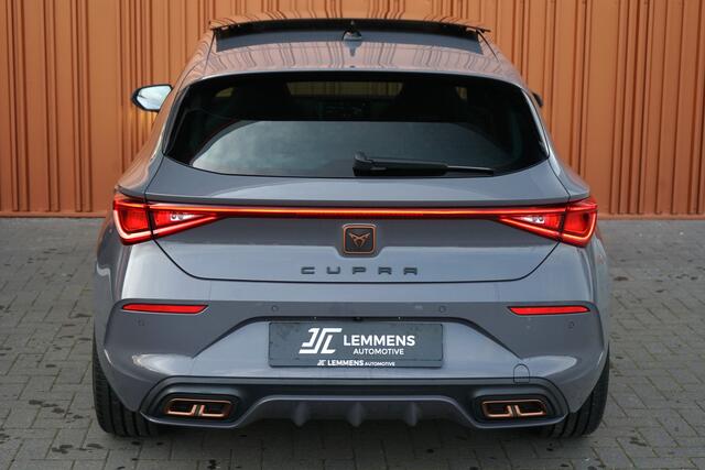 Cupra Leon 1.4 e-Hybrid VZ Chopper Edition 245PK Panodak ACC Leder Memory Carplay LED Camera Side VOL!