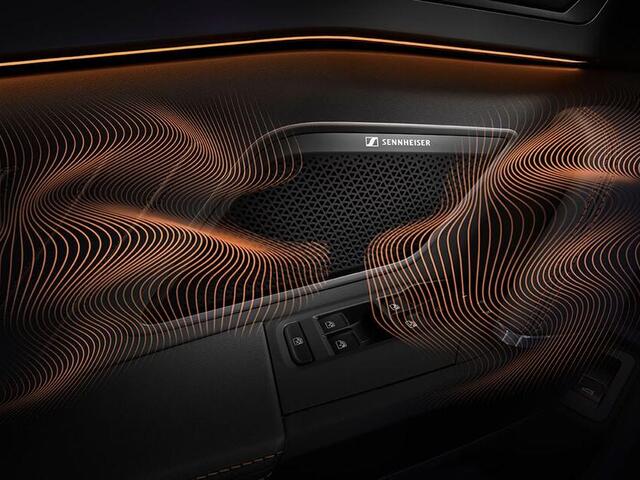 Cupra Leon 1.5 TSI e-Hybrid VZ Performance 272pk / Polar Copper velgen / Panorama schuifdak / Sennheiser immersie / Intelligent drive