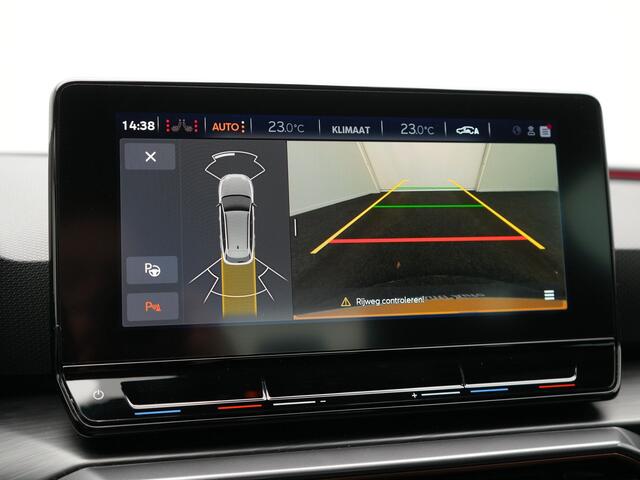 Cupra Leon 1.4 e-Hybrid VZ Plug In Hybrid 245pk Dealer O.H PHEV | Adaptive Cruise | Camera | Keyless | Sportstoelen Verwarmd | Apple Carplay | Sfeerverlichting | Virtual | Navigatie | DAB+ | 19"L.M |