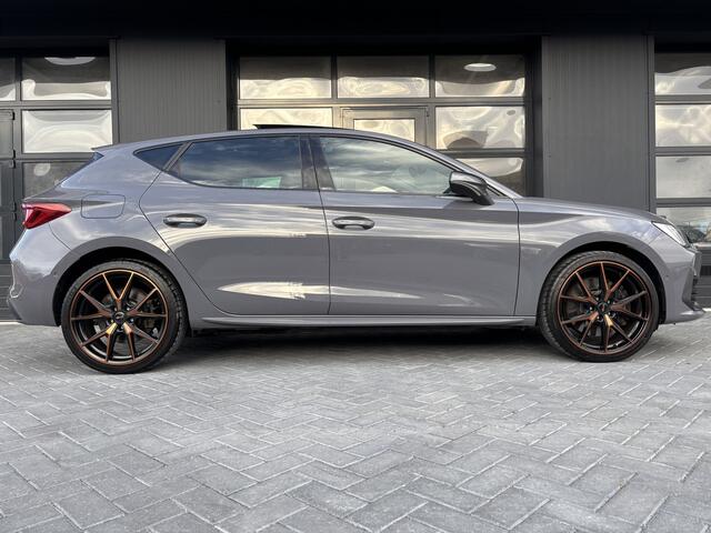 Cupra Leon 1.4 e-Hybrid VZ Pano