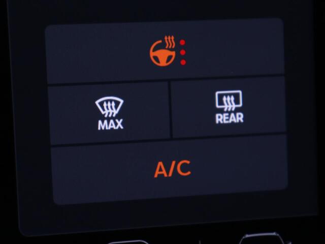 Cupra Leon 1.4 e-Hybrid VZ Business | 245pk | Origineel NL | Trekhaak | Stuurverwarming | Carplay | Adaptive cruise | Sfeerverlichting | Navigatie | Parkeerhulp | Keyless | PHEV | Plug In