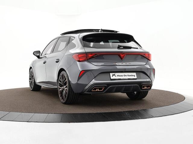 Cupra Leon 1.5 TSI 204pk DSG e-Hybrid VZ Performance · Panoramadak · Camera · Keyless · Dodehoek Detectie · Sennheiser Audio · Elek. Voorstoelen · Carbon Spiegelkappen · 19'' Inch · Garantie t/m 02-02-2030 of 100.000km