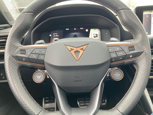 Cupra Leon 1.4TSIeHybrid 180kW/245PK PHEV VZ Performance DSG · Panoramadak · Apple/Android Car Play · Camera + Parkeersensoren