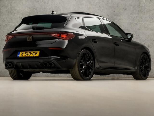 Cupra Leon 2.0 TSI VZ Sport 301Pk Automaat (SCHUIFDAK, BLACK PACK, APPLE CARPLAY, STUUR/STOELVERWARMING, KUIPSTOELEN, MEMORY SEATS, CAMERA, BEATS AUDIO, ADAPTIVE CRUISE, KEYLESS, SFEERVERLICHTING, NIEUWSTAAT)
