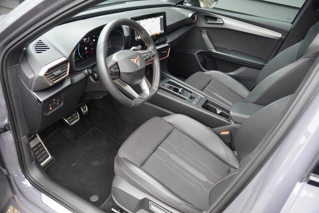 Cupra Leon 1.4 e-Hybrid VZ Performance - 245 PK - CAMERA - PANODAK - CARPLAY - VIRT. COCKPIT -