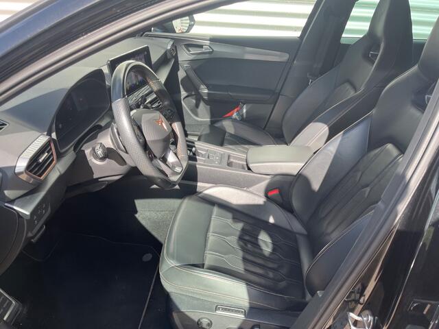 Cupra Leon 1.4 e-Hybrid 245pk DSG VZ Black Edition / Panoramadak / Lederen Memory Seat / Supersport Stuur / Achteruitrijcamera / Stoelverwarming / Dodehoek Sensor / LED