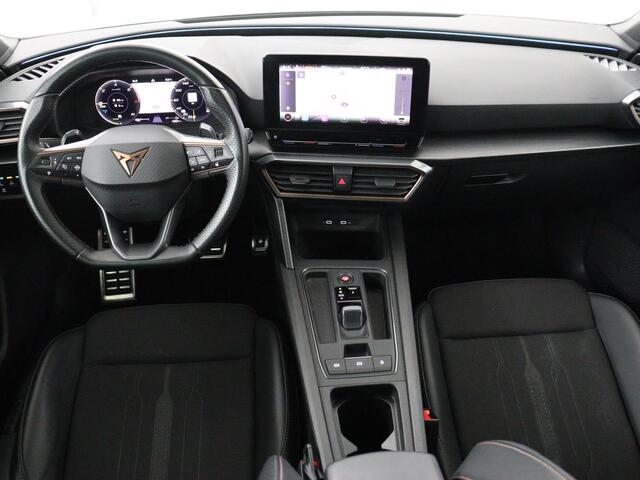 Cupra Leon 1.4 eHybrid | Carplay | Stoelverwarming | Adaptive cruise | Memory | Camera | Sfeerverlichting | Keyless | Sportstoelen | Navigatie | Full LED | Parkeerhulp | PHEV | Plug In