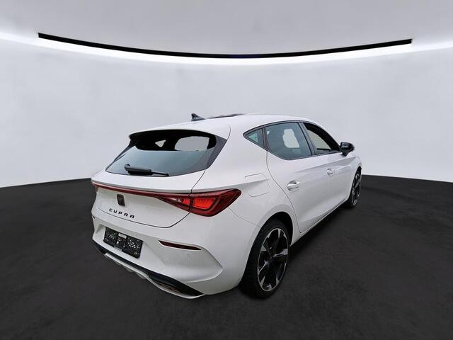 Cupra Leon 1.4 e-Hybrid VZ Keyless Go & Entry | Getint Glas | 18"Inch | LED |