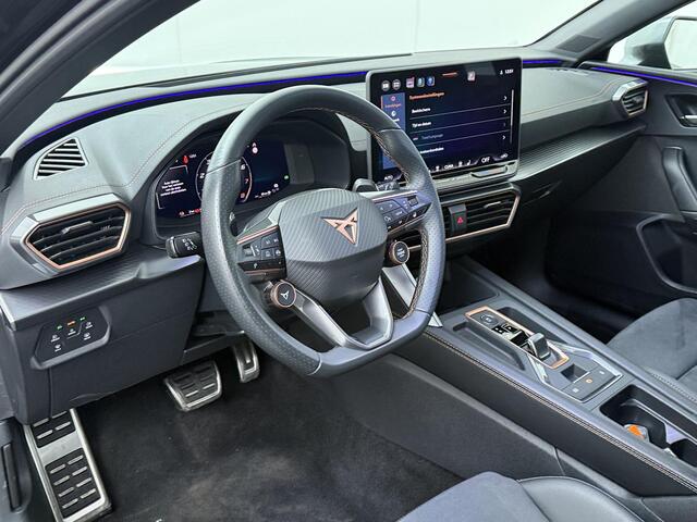 Cupra Leon 1.5 TSI e-Hybrid Business | 204 PK | SoH 100% | Adaptive cruise control | Dodehoek detectie | Kuipstoelen | Navigatiesysteem |