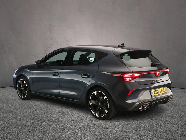 Cupra Leon Business 1.5 TSI eHybrid 204pk DSG Automaat Adaptive cruise control, Navigatie, Achteruitrijcamera, LED koplampen, Parkeersensoren, Stuurwiel verwarmd