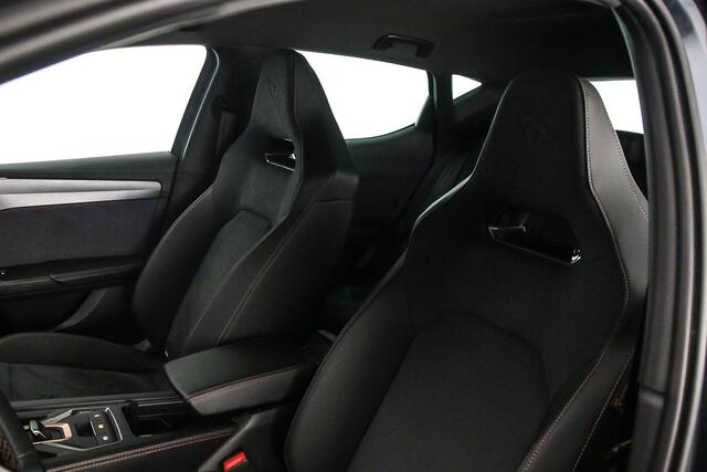 Cupra Leon Business 1.5 TSI eHybrid 204pk DSG Automaat Adaptive cruise control, Navigatie, Achteruitrijcamera, LED koplampen, Parkeersensoren, Stuurwiel verwarmd