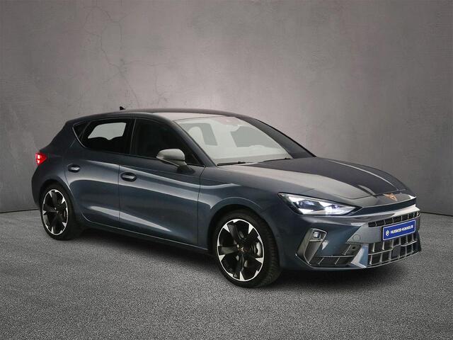 Cupra Leon Business 1.5 TSI eHybrid 204pk DSG Automaat Adaptive cruise control, Navigatie, Achteruitrijcamera, LED koplampen, Parkeersensoren, Stuurwiel verwarmd