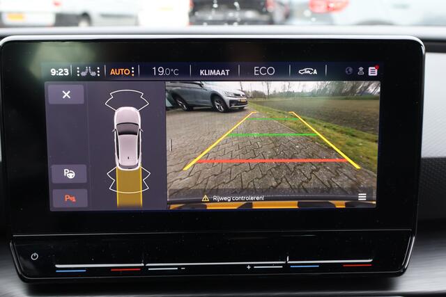 Cupra Leon 1.4 e-Hybrid VZ 245 pk, Copper Edition, Acc, Camera, Sfeerverl, stoel en stuurverw.