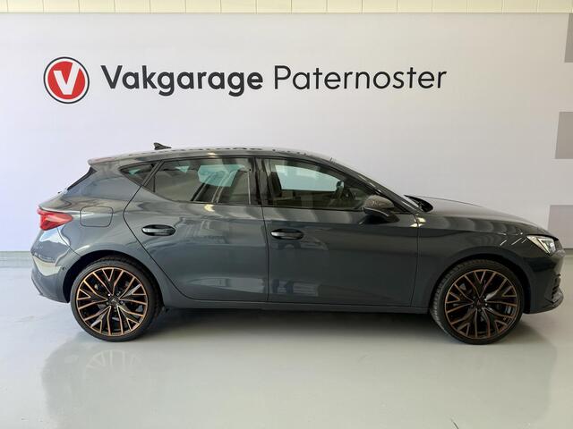 Cupra Leon 1.4 e-Hybrid Carplay / LM 19 inch / Achteruitrijcamera / Parkeersensoren V+A / LED /VOL