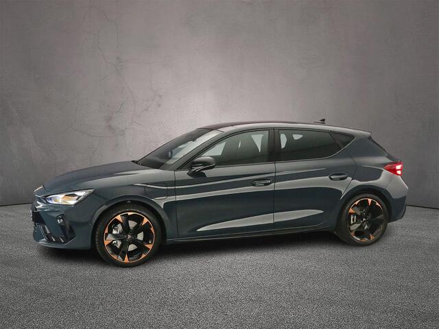 Cupra Leon Business 1.5 TSI eHybrid 204pk DSG Automaat Panoramadak, Sennheiser audio, Adaptive cruise control, Achteruitrijcamera, LED koplampen, Parkeersensoren