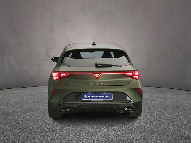 Cupra Leon VZ Tribe Edition 1.5 TSI eHybrid 272pk DSG Automaat Panoramadak, LED matrix koplampen, Sennheiser audio, Adaptive cruise control, Achteruitrijcamera