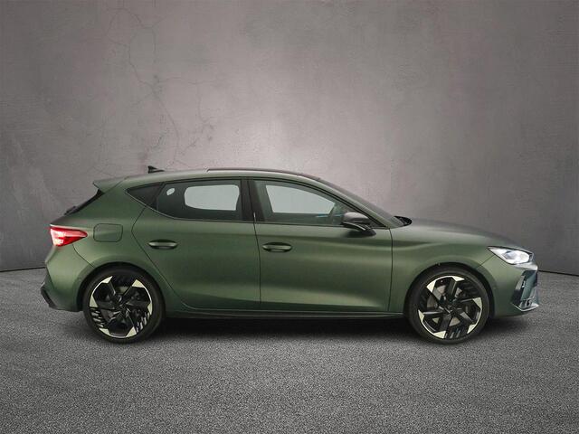 Cupra Leon VZ Tribe Edition 1.5 TSI eHybrid 272pk DSG Automaat Panoramadak, LED matrix koplampen, Sennheiser audio, Adaptive cruise control, Achteruitrijcamera