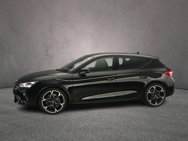 Cupra Leon VZ Performance 1.5 TSI eHybrid 272pk DSG Automaat Adaptive cruise control, Sennheiser audio, Achteruitrijcamera, Stuurwiel verwarmd