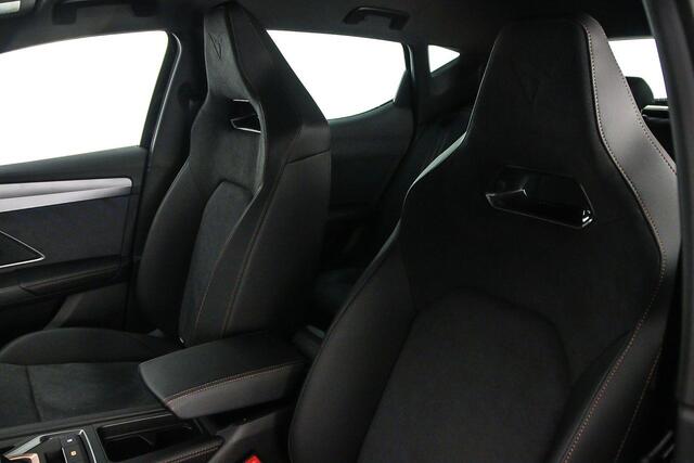 Cupra Leon VZ Performance 1.5 TSI eHybrid 272pk DSG Automaat Adaptive cruise control, Sennheiser audio, Achteruitrijcamera, Stuurwiel verwarmd