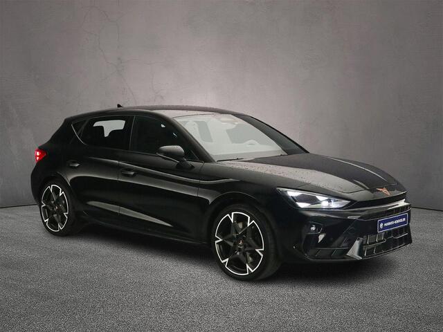 Cupra Leon VZ Performance 1.5 TSI eHybrid 272pk DSG Automaat Adaptive cruise control, Sennheiser audio, Achteruitrijcamera, Stuurwiel verwarmd