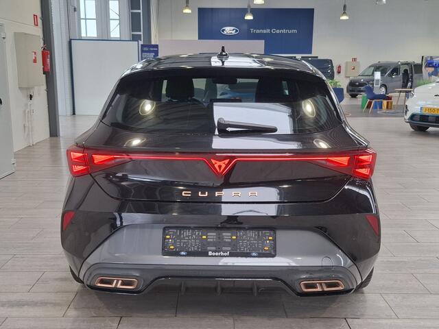 Cupra Leon 1.5 TSI e-Hybrid 204pk Business | Stoel- en stuurwiel verwarming | Adapt. Cruise | FACELIFT | 1/2 leer | Fabrieksgarantie t/m 05-2029 |