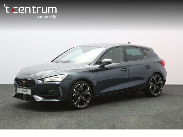 Cupra Leon 1.4 e-Hybrid VZ 245 PK Performance PHEV, Camera, Kuipstoelen, Navigatie, Stuurverwarming