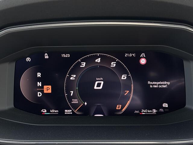Cupra Leon 1.5 TSI e-Hybrid VZ Extreme | Panoramadak | Achteruitrijcamera | Parkeersensoren | Sennheiser Audio | Matrix-LED Koplampen | Keyless Entry | Virtual Cockpit | Navigatie | Apple Carplay | Android Auto | Stoelverwarming | Lichtmetalen Velgen 19 inch | Plug-in Hybrid (PHEV)