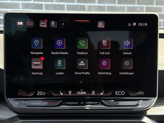 Cupra Leon 1.5 TSI e-Hybrid VZ Extreme | Panoramadak | Achteruitrijcamera | Parkeersensoren | Sennheiser Audio | Matrix-LED Koplampen | Keyless Entry | Virtual Cockpit | Navigatie | Apple Carplay | Android Auto | Stoelverwarming | Lichtmetalen Velgen 19 inch | Plug-in Hybrid (PHEV)