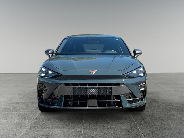 Cupra Leon 1.5 150pk eTSI Business Edition Plus Parkeersensoren achter & voor | Verwarmbaar stuurwiel | Achteruitrijcamera
