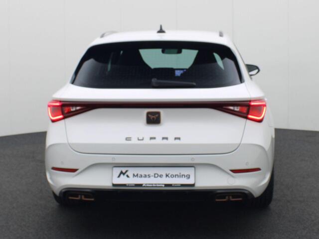 Cupra Leon Sportstourer 1.4e-Hybrid PHEV 150kw 204PK DSG | Navigatie | Leder/stof | Parkeersensoren | 18" velgen | Sportstoelen |